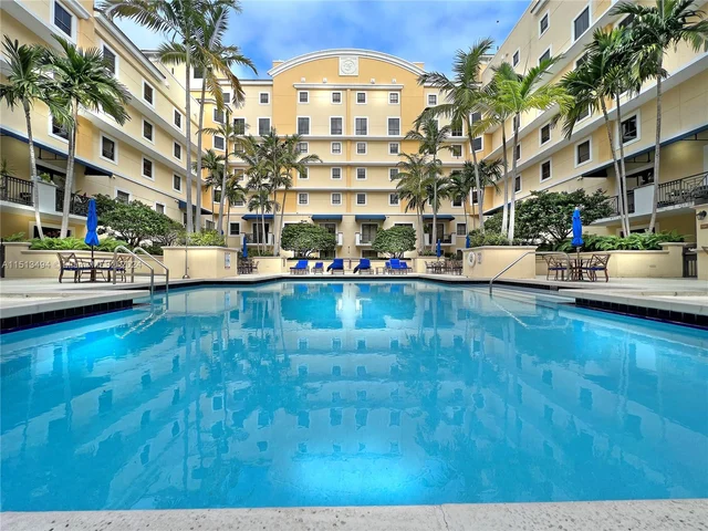 8390 SW 72nd Ave # 110, Miami FL 33143