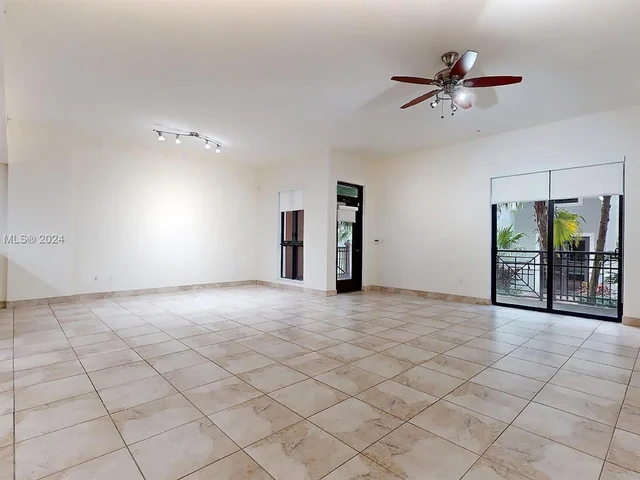 8390 SW 72nd Ave # 110, Miami FL 33143