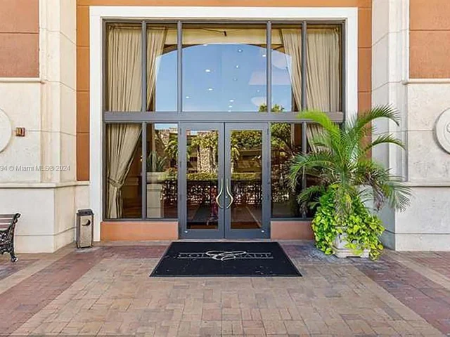 8390 SW 72nd Ave # 110, Miami FL 33143