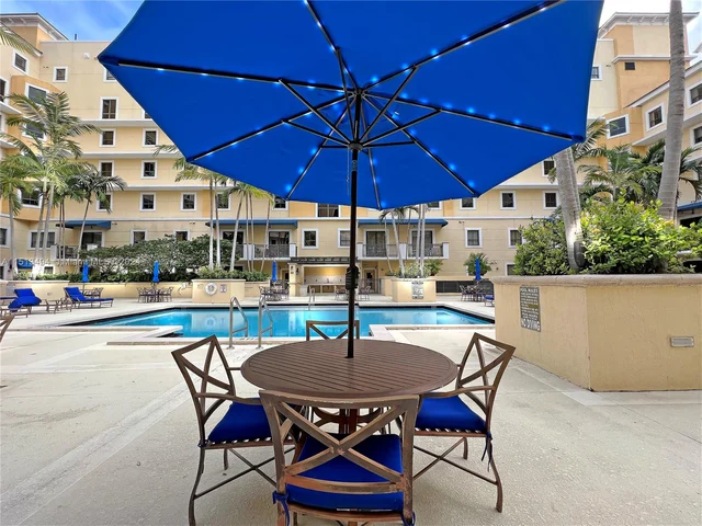 8390 SW 72nd Ave # 110, Miami FL 33143