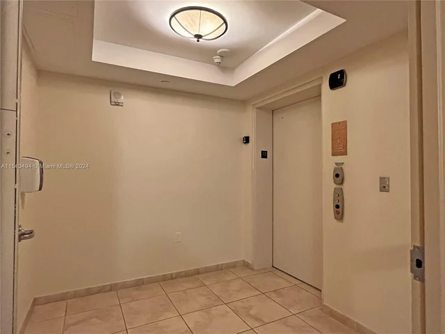 8390 SW 72nd Ave # 110, Miami FL 33143