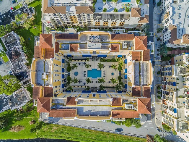 8390 SW 72nd Ave # 110, Miami FL 33143