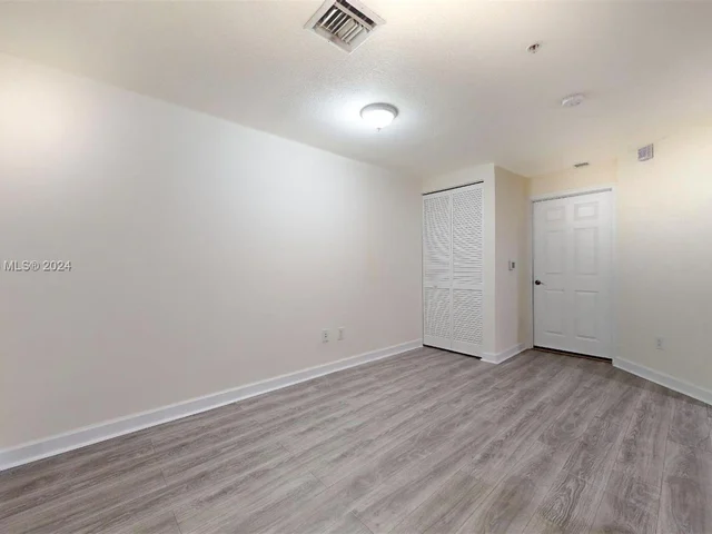 8390 SW 72nd Ave # 110, Miami FL 33143