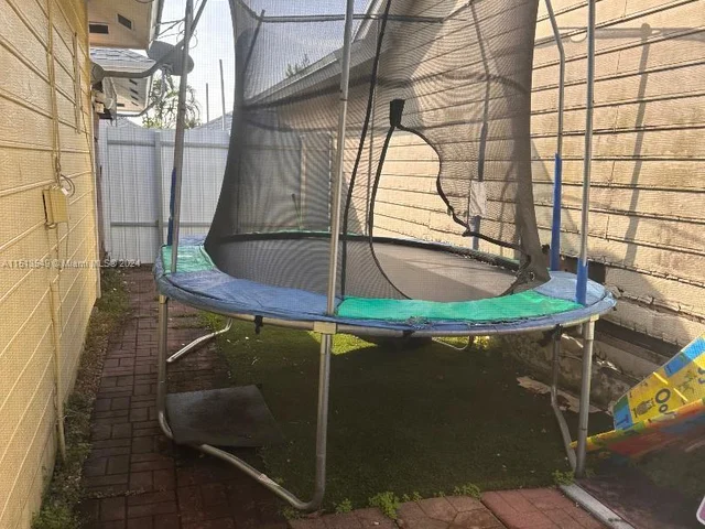 10294 SW 139th Pl, Miami FL 33186