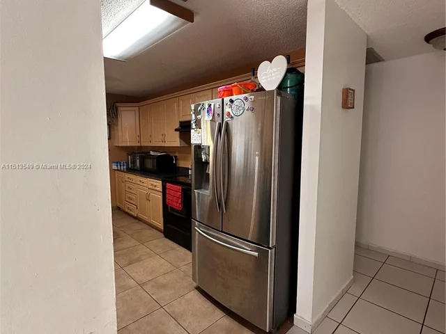 10294 SW 139th Pl, Miami FL 33186