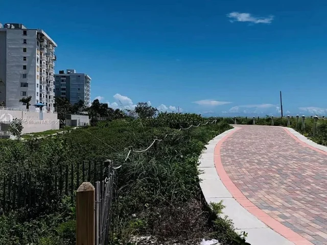 325 Ocean Dr # 408, Miami Beach FL 33139