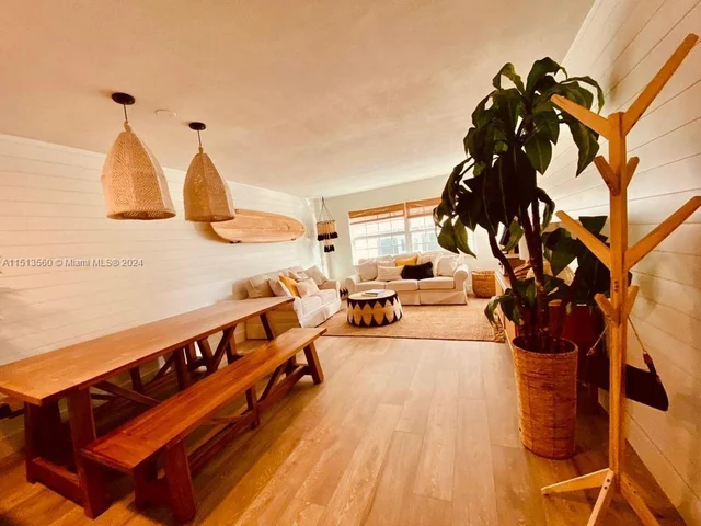 325 Ocean Dr # 408, Miami Beach FL 33139