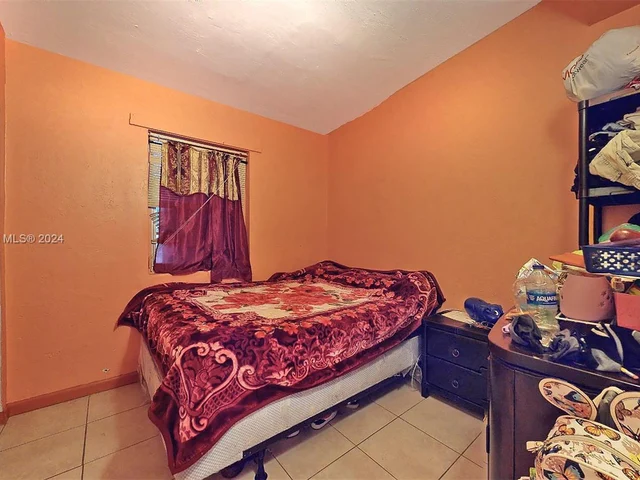 421 SW 8th Ave, Homestead FL 33030