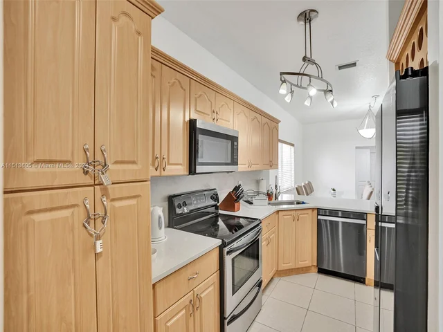 12031 NW 5th Ave # 1, Miami FL 33168