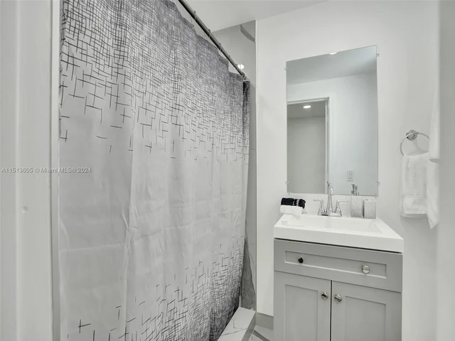 12031 NW 5th Ave # 1, Miami FL 33168