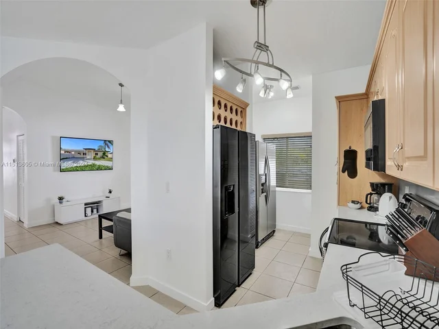 12031 NW 5th Ave # 1, Miami FL 33168