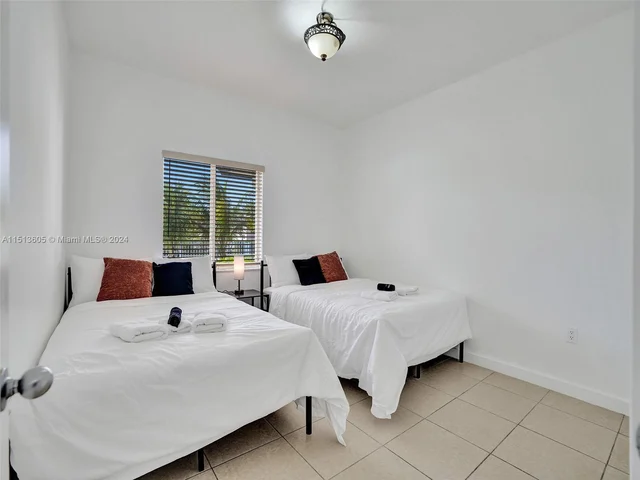 12031 NW 5th Ave # 1, Miami FL 33168