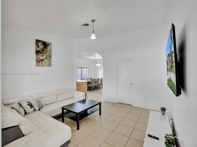 12031 NW 5th Ave # 1, Miami FL 33168