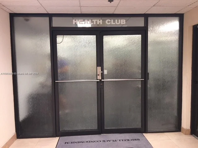 1901 Brickell Ave # B911, Miami FL 33129