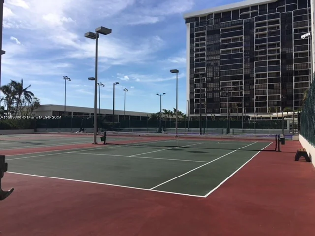 1901 Brickell Ave # B911, Miami FL 33129