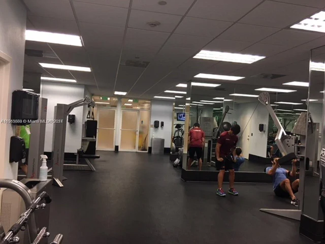 1901 Brickell Ave # B911, Miami FL 33129