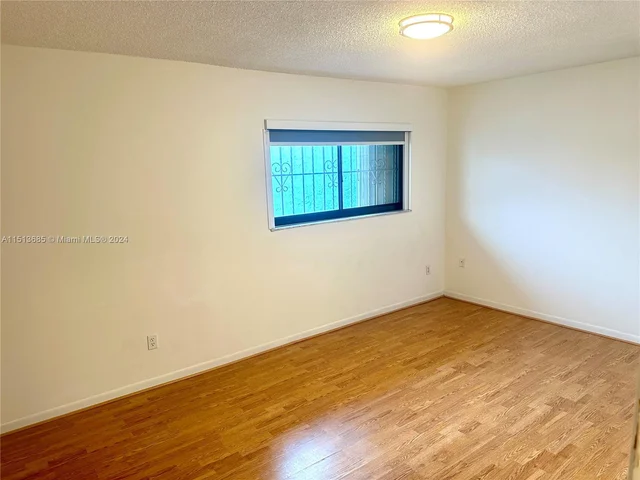 3826 SW 107th Ave # 2, Miami FL 33165