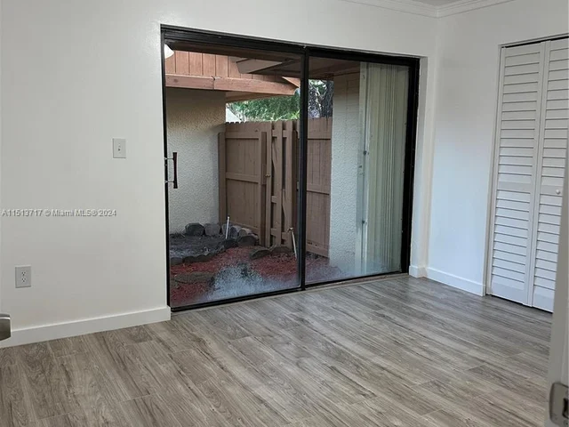 19905 NE 10th Place Way, Miami FL 33179