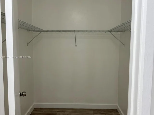 19905 NE 10th Place Way, Miami FL 33179