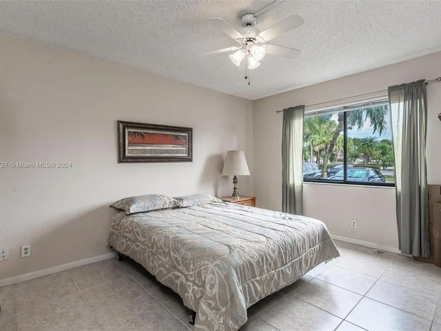 304 Racquet Club Rd # 101, Weston FL 33326