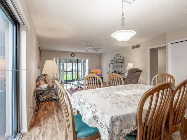 304 Racquet Club Rd # 101, Weston FL 33326