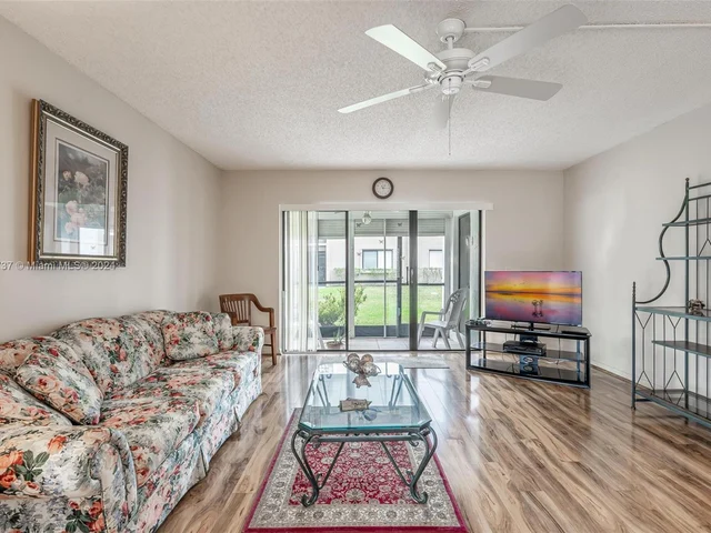 304 Racquet Club Rd # 101, Weston FL 33326