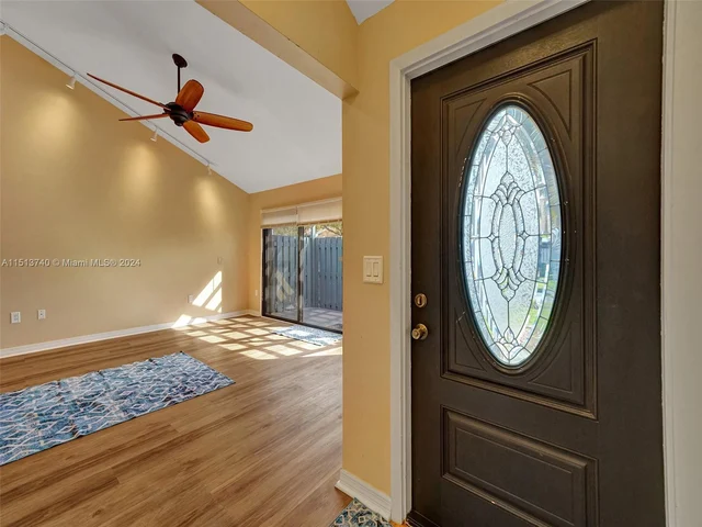 1527 Gabriel St # 1527, Hollywood FL 33020