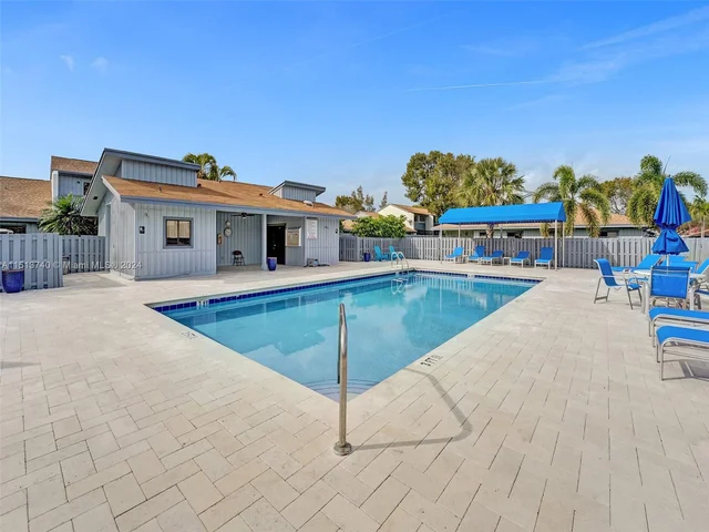 1527 Gabriel St # 1527, Hollywood FL 33020