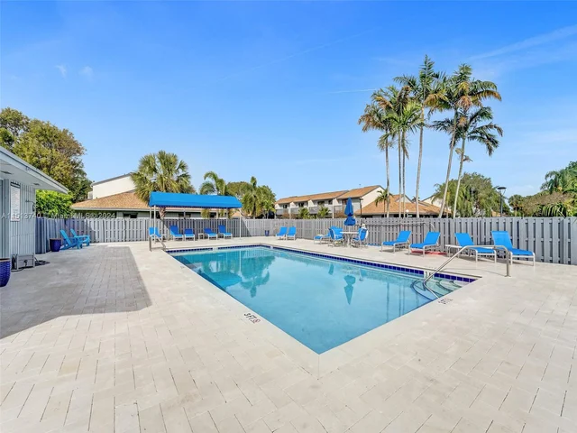 1527 Gabriel St # 1527, Hollywood FL 33020