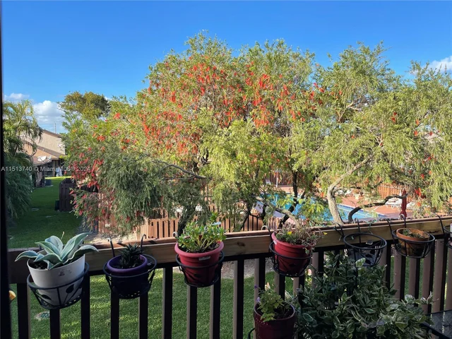 1527 Gabriel St # 1527, Hollywood FL 33020