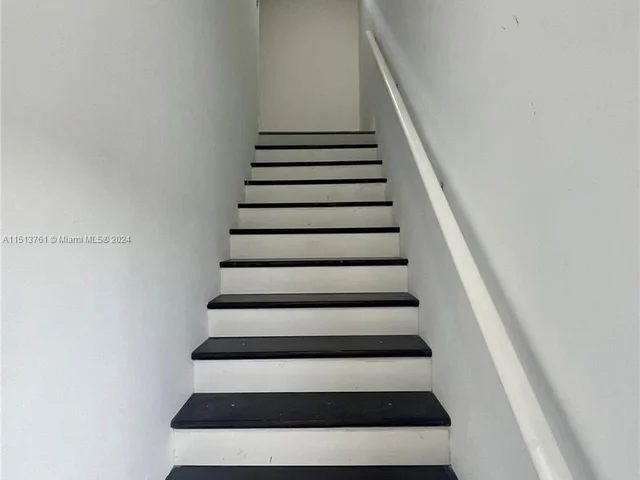 7610 Westwood Dr # 126, Tamarac FL 33321