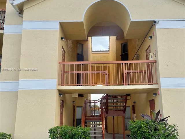 7610 Westwood Dr # 126, Tamarac FL 33321