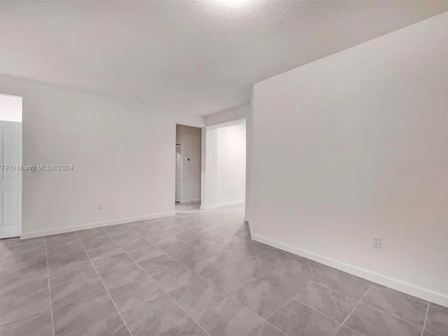 13417 SW 285th St, Homestead FL 33033