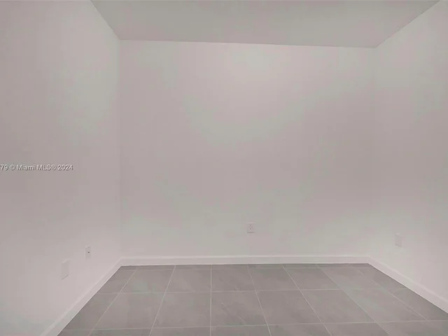 13417 SW 285th St, Homestead FL 33033