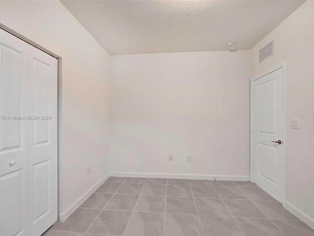 13417 SW 285th St, Homestead FL 33033