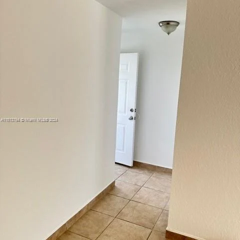 220 Washington Ave # 4D, Miami Beach FL 33139