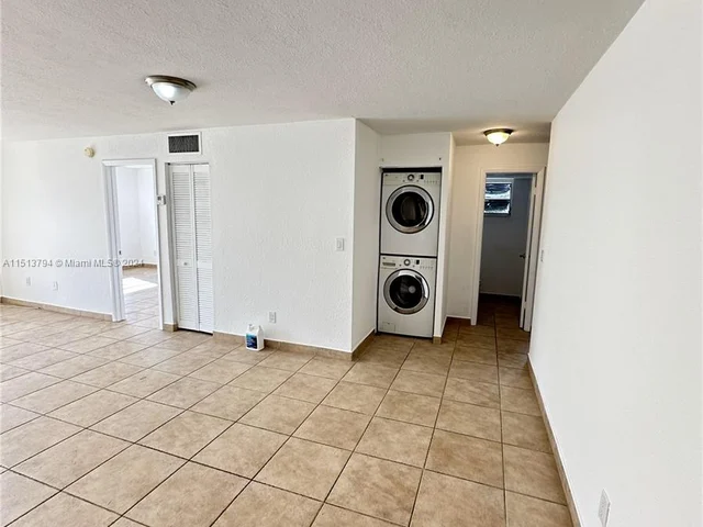 220 Washington Ave # 4D, Miami Beach FL 33139