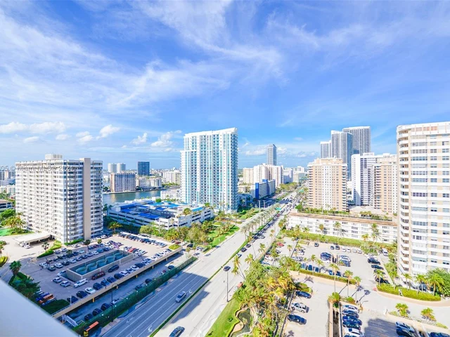 1980 S Ocean Dr # 18M, Hallandale Beach FL 33009