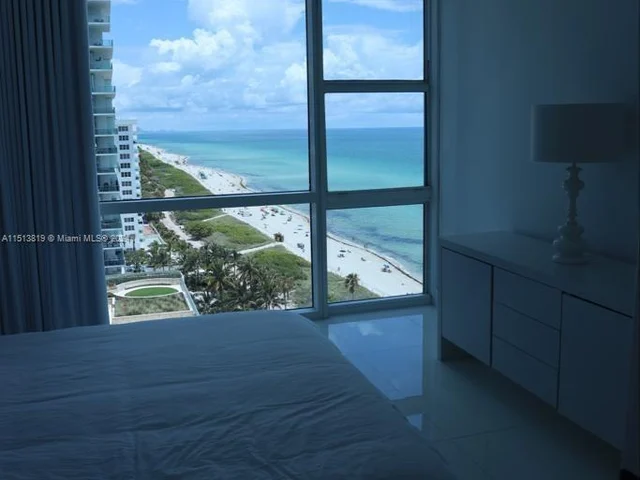 6801 Collins Ave, Miami Beach FL 33141