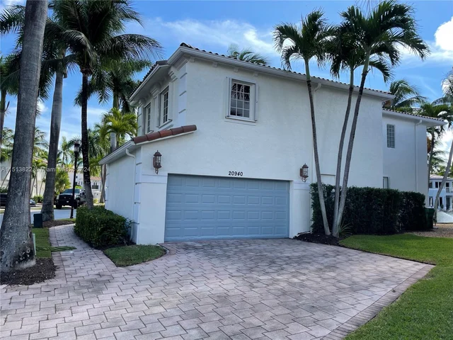20940 NE 31st Pl # 20940, Aventura FL 33180