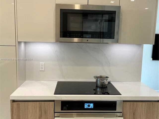 20940 NE 31st Pl # 20940, Aventura FL 33180