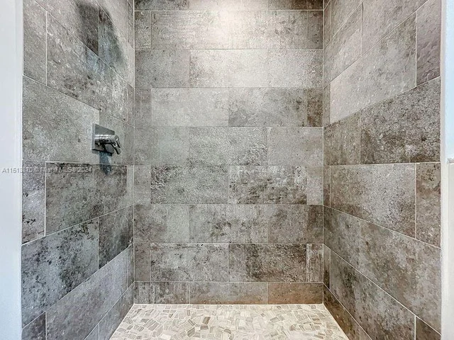 440 SE 2nd Ave # 0, Pompano Beach FL 33060