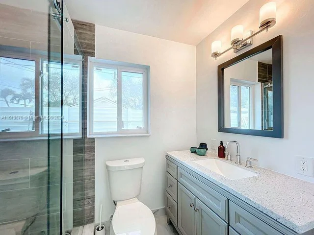 440 SE 2nd Ave # 0, Pompano Beach FL 33060