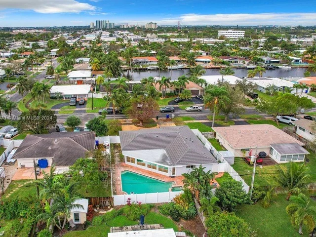 440 SE 2nd Ave # 0, Pompano Beach FL 33060