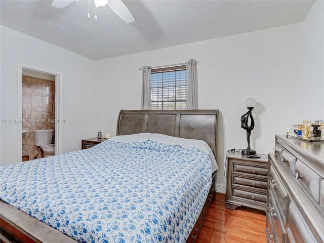 2030 NW 185th Ter, Miami Gardens FL 33056