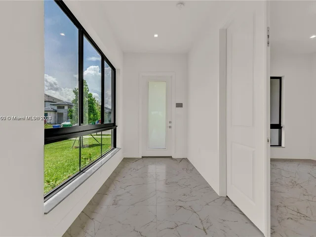 17741 SW 41st St, Miramar FL 33029