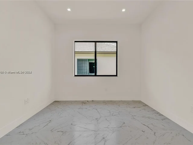 17741 SW 41st St, Miramar FL 33029