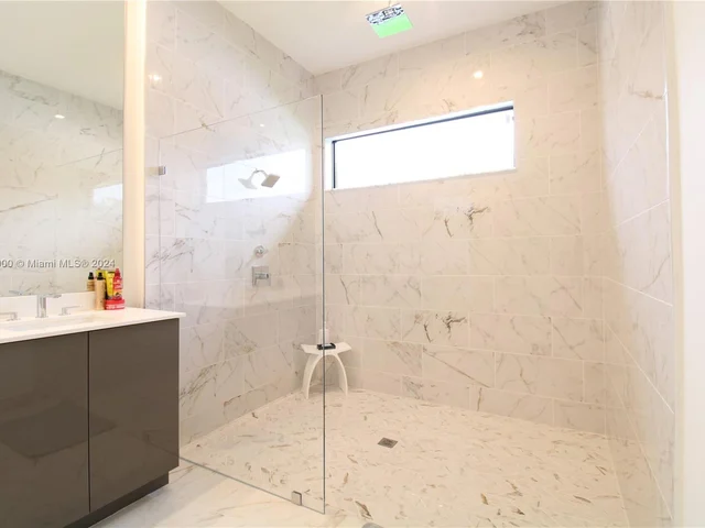 17741 SW 41st St, Miramar FL 33029