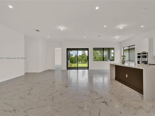 17741 SW 41st St, Miramar FL 33029