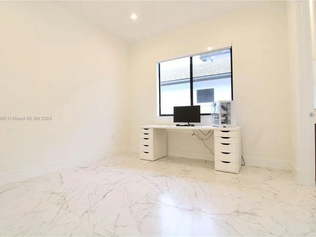 17741 SW 41st St, Miramar FL 33029